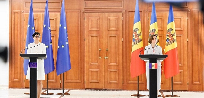 President Maia Sandu and European Commissioner for Enlargement Marta Kos during a press conference in Chișinău on 5 June. Photo: Presidency of the Republic of Moldova